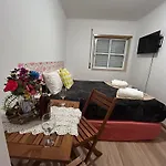 Cozy Private Room Quiet Lisbon Easy Transport Great Value Lisboa