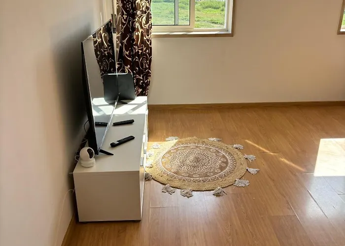 Quarto em Acomodações Particulares Singh Leite *