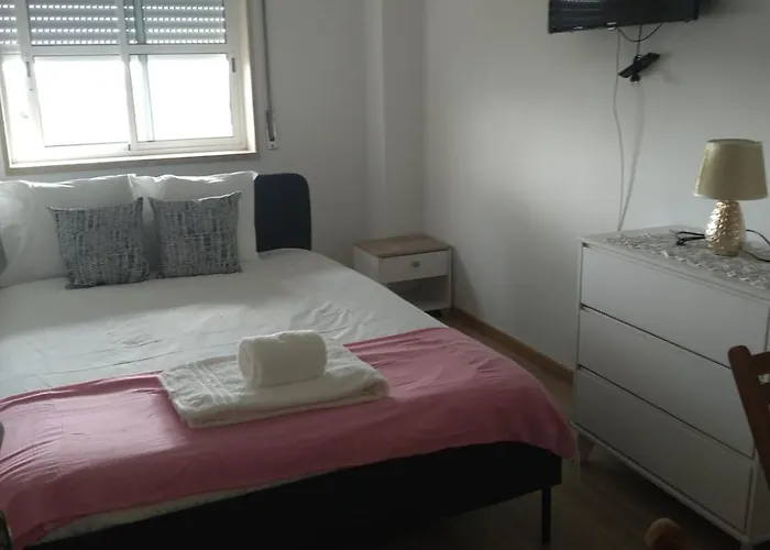 Singh Leite Quarto em Acomodações Particulares Lisboa