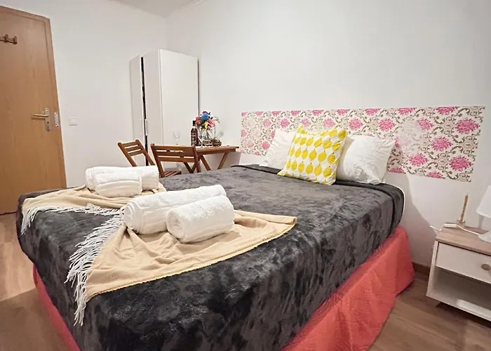 Quarto em Acomodações Particulares Singh Leite Lisboa