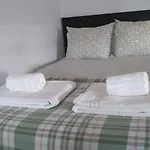Cozy Private Quiet Easy Transport Great Value * Lisboa
