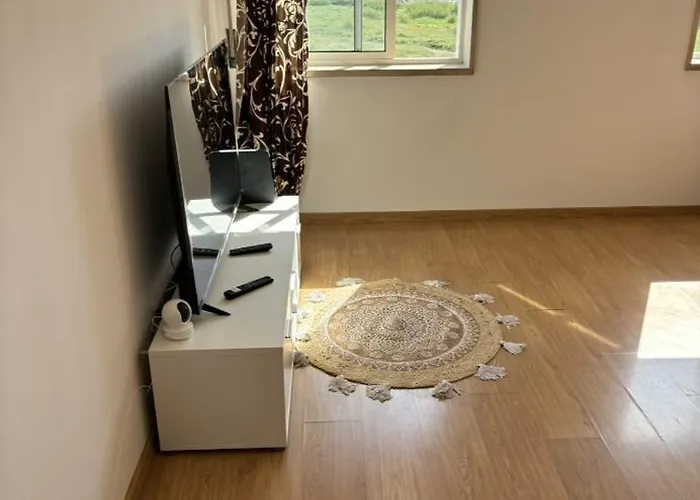 Quarto em Acomodações Particulares Singh Leite *