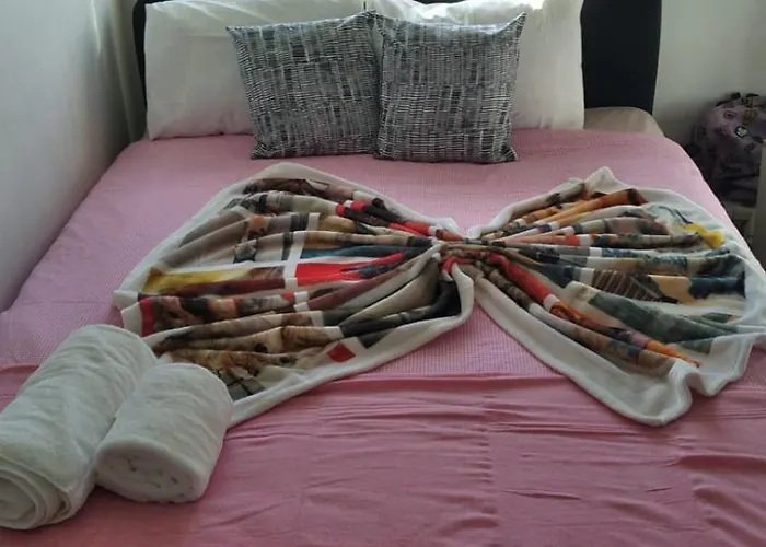 Quarto em Acomodações Particulares Singh Leite *