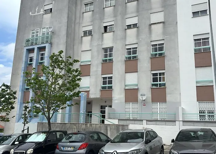 בית אירוח Singh Leite Family Pt