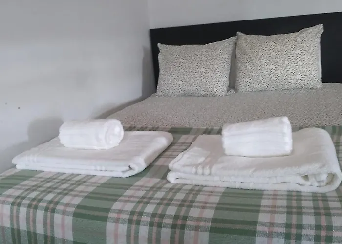 Singh Leite Family Pt * ליסבון