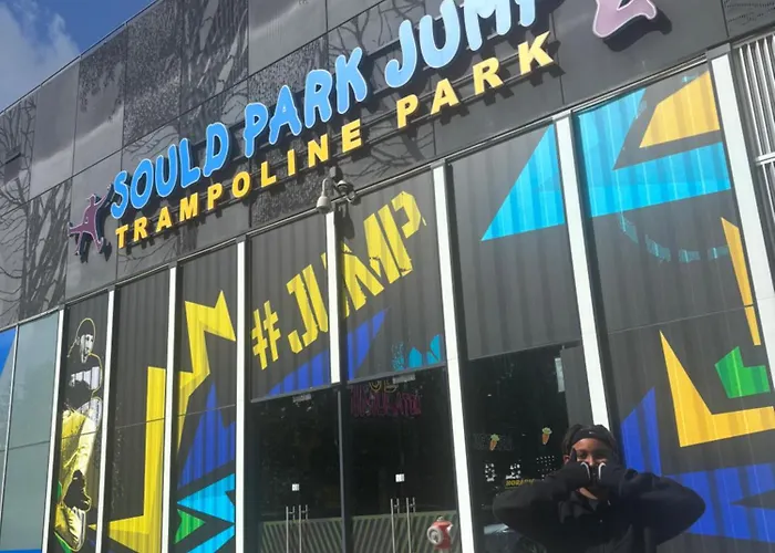 בית אירוח Singh Leite Family Pt *