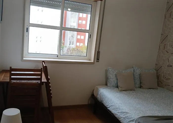 Singh Leite Family Pt * ליסבון